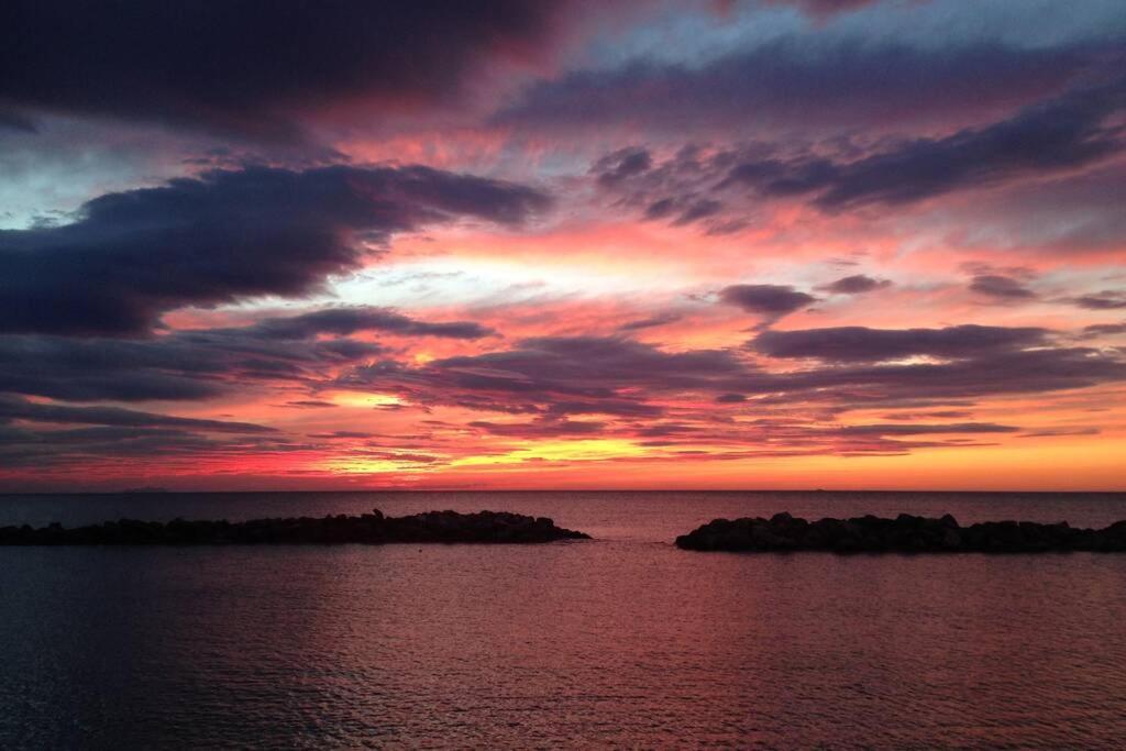 Bilocale Fronte Mare Διαμέρισμα Marina Di Pisa Εξωτερικό φωτογραφία